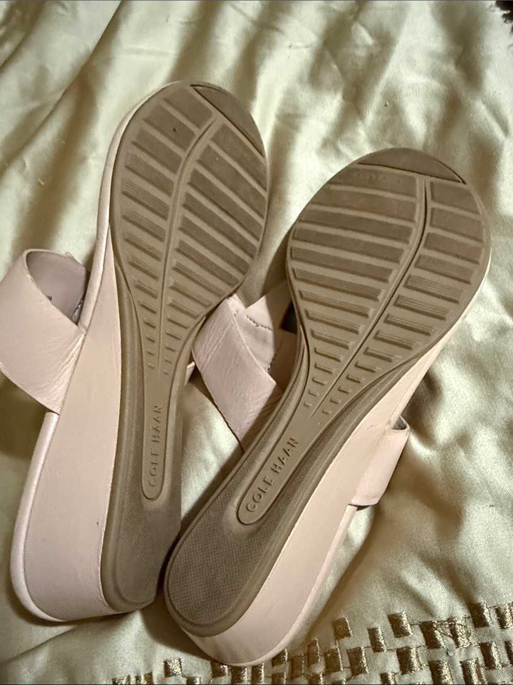 Cole Haan Pale Pink Quilted Thong Sandals with Gold Accent - Picture 4 of 5